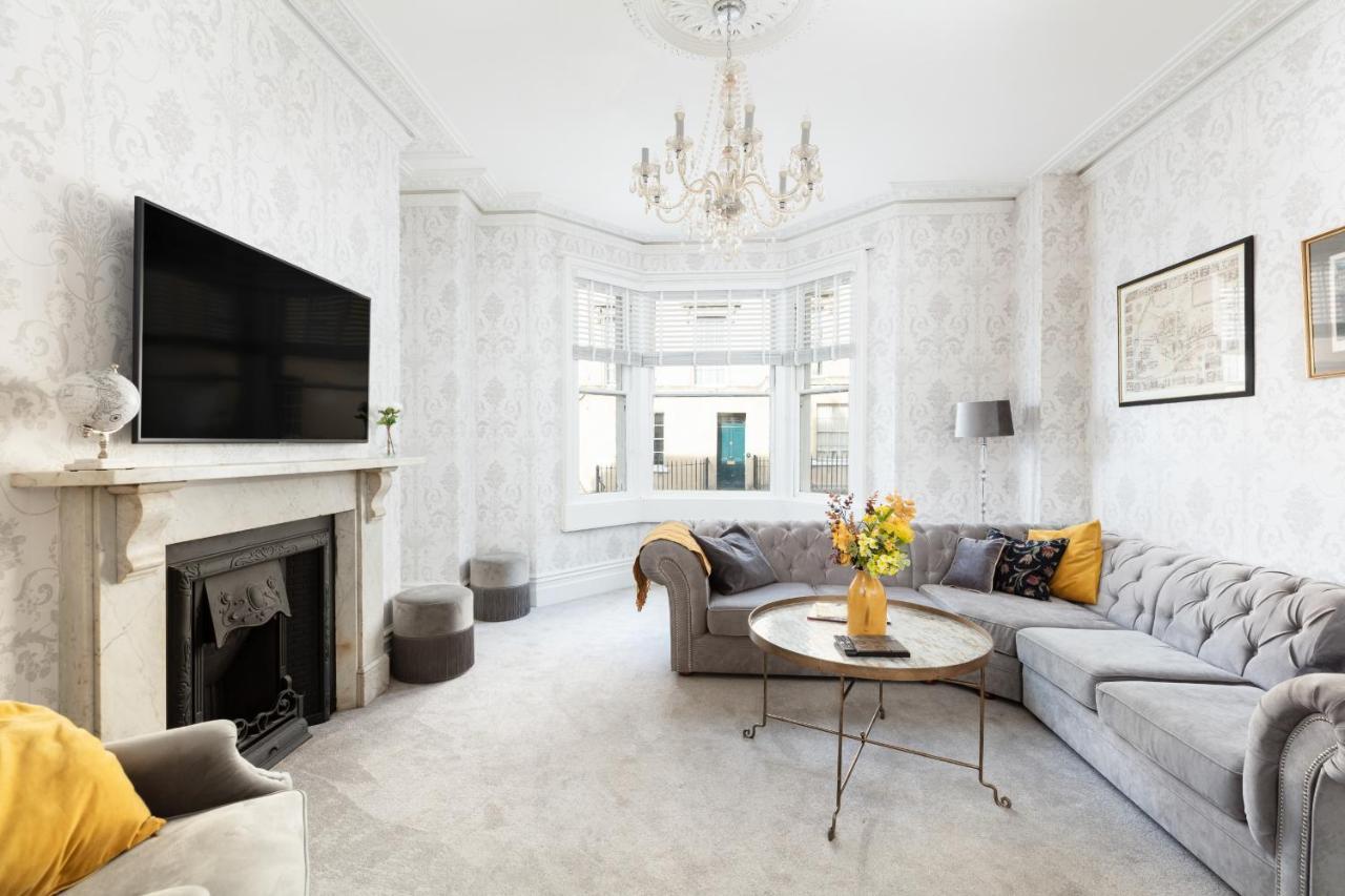 5 Bedroom Magnificent Georgian Townhouse- City Centre Bath Exteriér fotografie